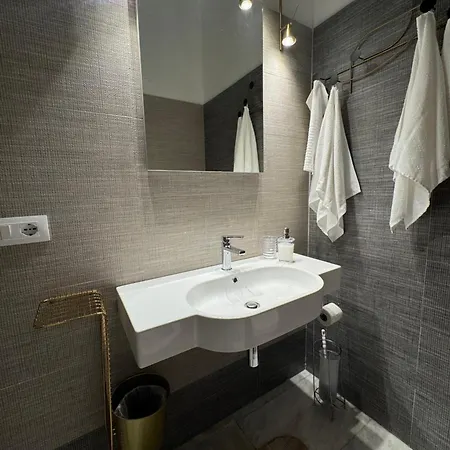 La Gran Dama Bed & Breakfast 3*