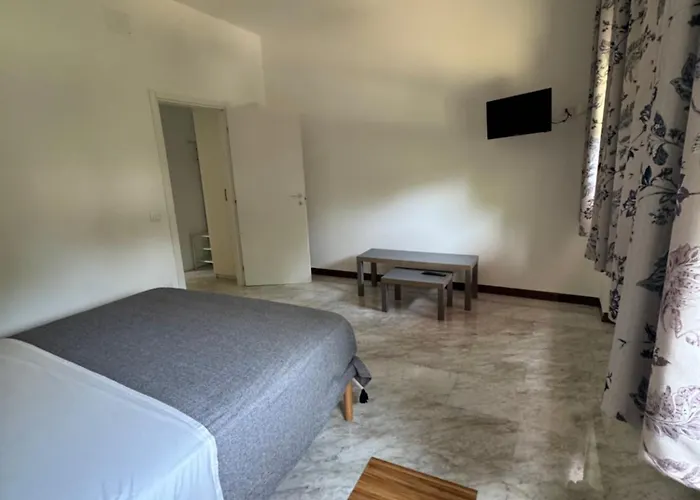 La Gran Dama Roseto Degli Abruzzi